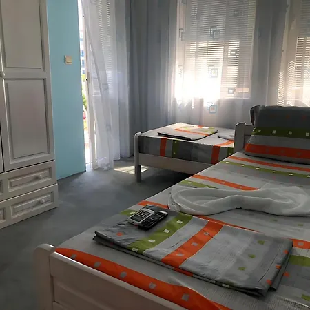 Flora ゲストハウス キテン