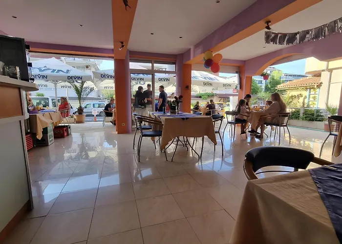 Casa de hóspedes Flora