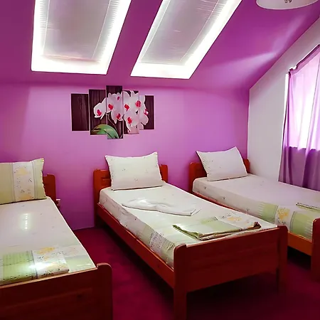 Pensionat Flora Kiten (Burgas)