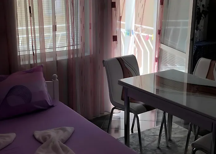 Flora Гостевой дом Китен